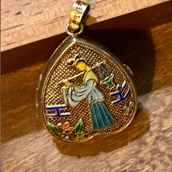 Handmade Jewelry - Artistic Ancient Chinese Gold and Blue Enamel Pendant